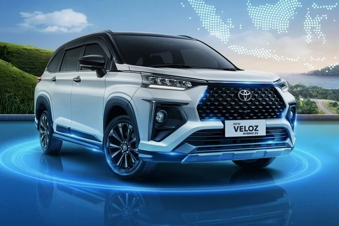 Toyota Veloz 7 chỗ — CÔNG TY TNHH KINH DOANH THƯƠNG MẠI NGÂN ANH